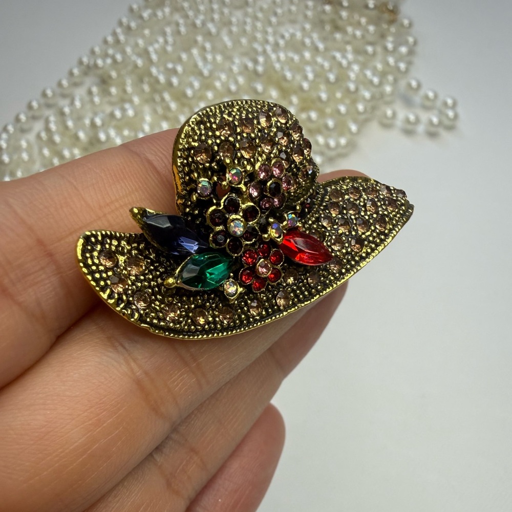 Vintage Gold-Tone Floral Hat Brooch - Picture 3 of 5